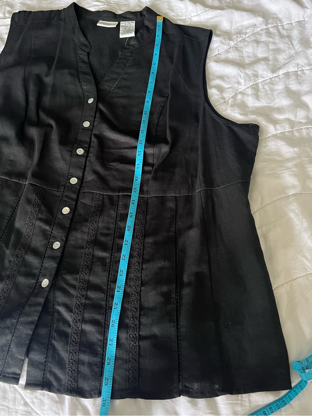 White Stag Black Sleeveless Button-Front Top - Picture 4 of 8
